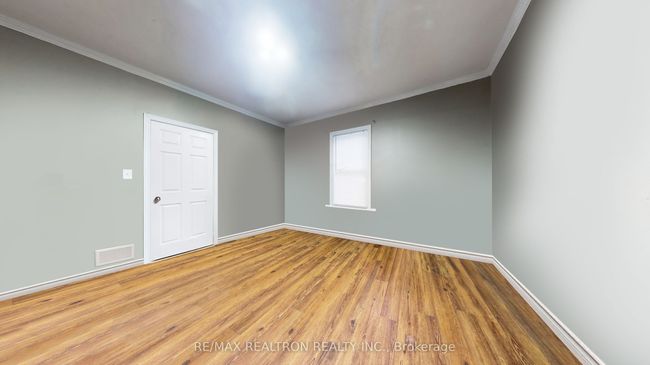 292 Celina St, House other with 4 bedrooms, 2 bathrooms and 3 parking in Oshawa ON | Image 8