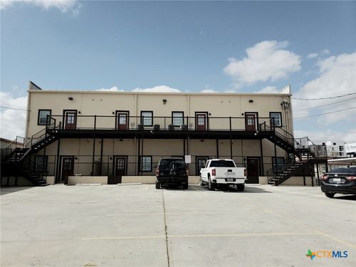 apt-214-165 Guadalupe St, San Marcos, TX, 78666-5526 | Card Image