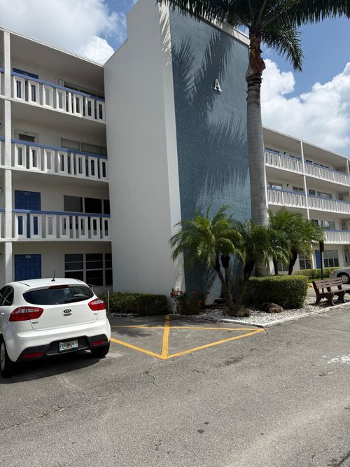 407 Greenbrier A, West Palm Beach, FL, 33417-2338 | Card Image