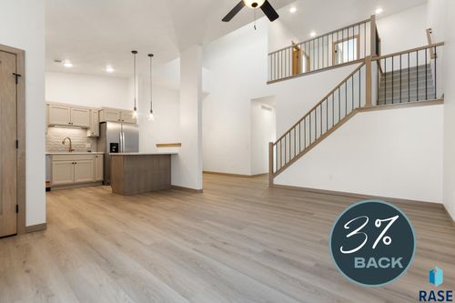 2405 E Jetty Pl Place, Sioux Falls, SD, 57108 | Card Image