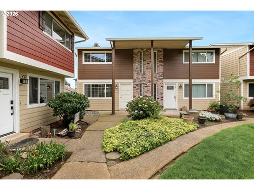 7813 Ne 14th St, Vancouver, WA, 98664-1044 | Card Image