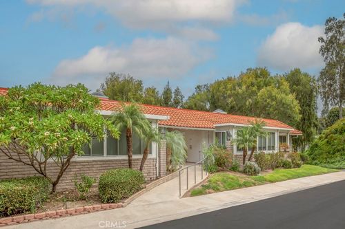 o-3304 Via Carrizo, Laguna Woods, CA, 92637-0646 | Card Image