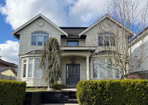7525 13th Ave, Burnaby, BC, V3N2E3 | Card Image