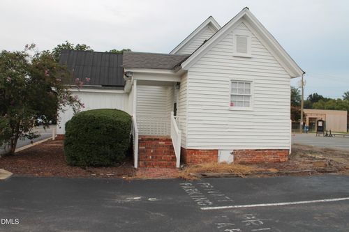 3-208 Bridge St, Smithfield, NC, 27577-3904 | Card Image