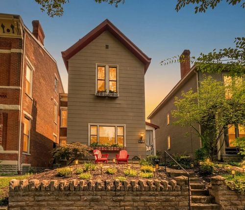 707 Monroe St, Newport, KY, 41071-2049 | Card Image