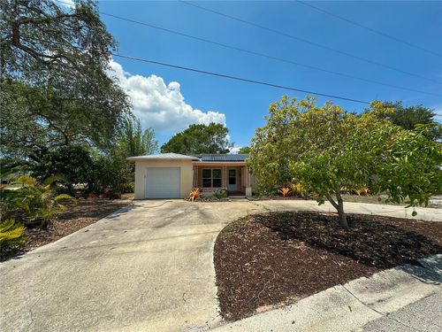 701 52nd Ave S, ST PETERSBURG, FL, 33705-4957 | Card Image