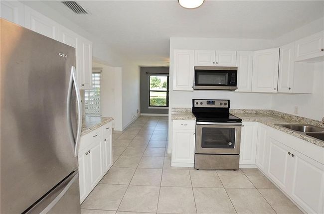 View Kitchen | Image 6