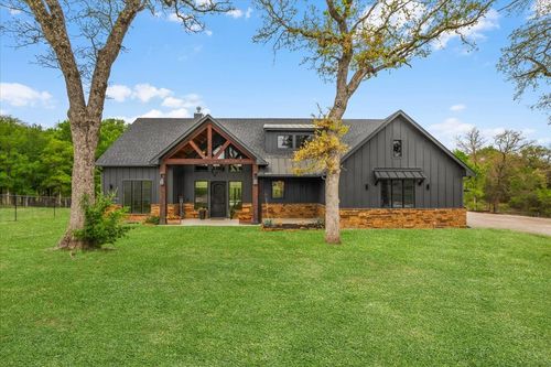 4024 Fall Creek Dr, Weatherford, TX, 76087-1328 | Card Image