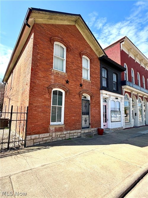 605 Putnam Ave, Zanesville, OH, 43701-5504 | Card Image