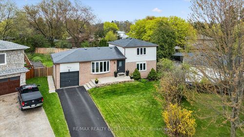 389 Worth Pl, Oakville, ON, L6L3L8 | Card Image