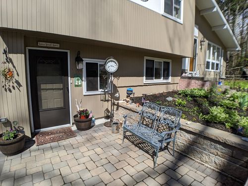 40-40 Barton Dr, Sudbury, MA, 01776-2506 | Card Image