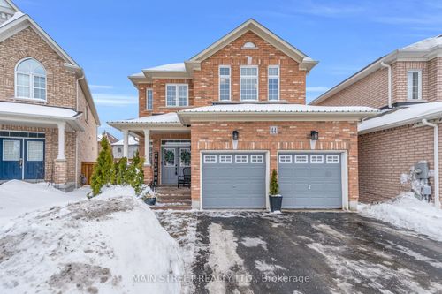 44 Herefordshire Cres, East Gwillimbury, ON, L9N0B7 | Card Image