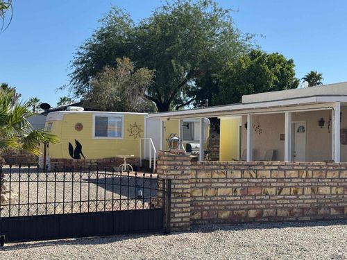 13619 E 49th Dr, Yuma, AZ, 85367-7916 | Card Image