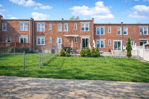 62 Arnold Street, Staten Island, NY, 10301 | Card Image