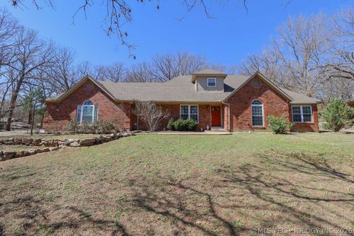 4200 Rustic Rd, Sand Springs, OK, 74063-3106 | Card Image