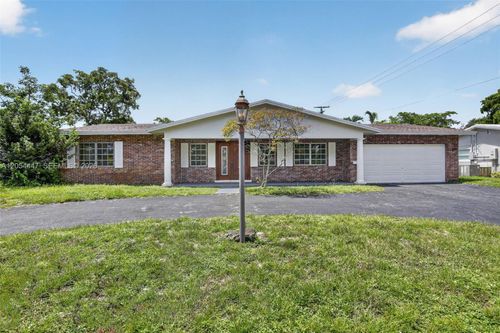 5620 Sw 8th St, Plantation, FL, 33317-4318 | Card Image