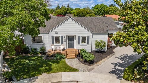 935 Chabrant Way, San Jose, CA, 95125-2371 | Card Image