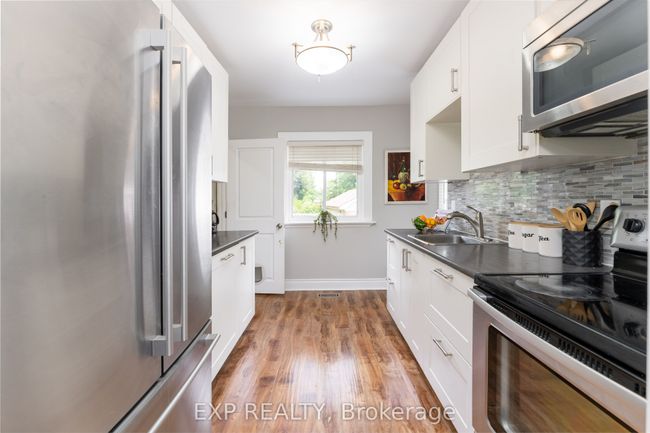 1195 Wecker Dr, House other with 4 bedrooms, 2 bathrooms and 5 parking in Oshawa ON | Image 12