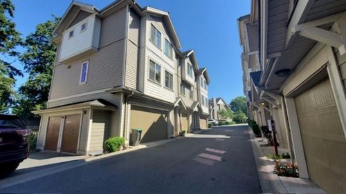68-19097 64 Ave, Surrey, BC, V3S6X5 | Card Image
