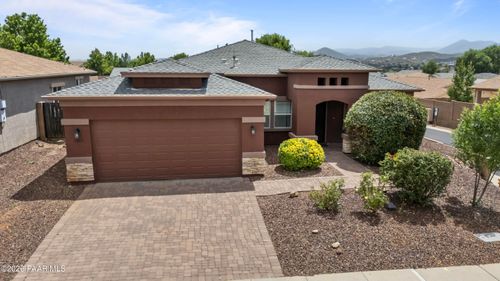 12833 E Moreno St, Dewey-Humboldt, AZ, 86327-7124 | Card Image