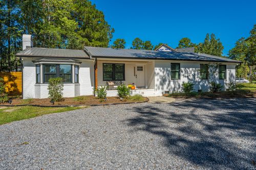 412 W Butternut Rd, Summerville, SC, 29483-5503 | Card Image