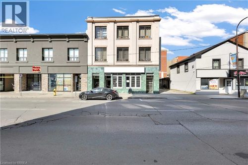 44 Dalhousie St, Brantford, ON, N3T2H8 | Card Image