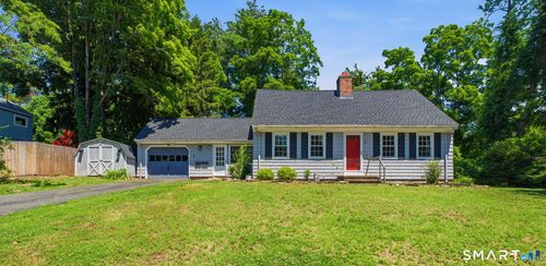2 Tunxis St, Farmington, CT, 06032-2814 | Card Image