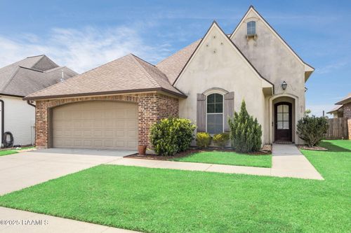 212 Bayou Parc Dr, Youngsville, LA, 70592-5594 | Card Image