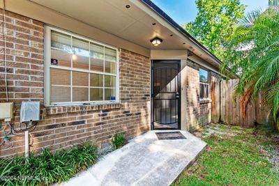 6121 Key Hollow Court, House other with 3 bedrooms, 2 bathrooms and null parking in Jacksonville FL | Image 3