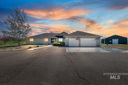 2393 Ne 21st Ave, Payette, ID, 83661-5095 | Card Image
