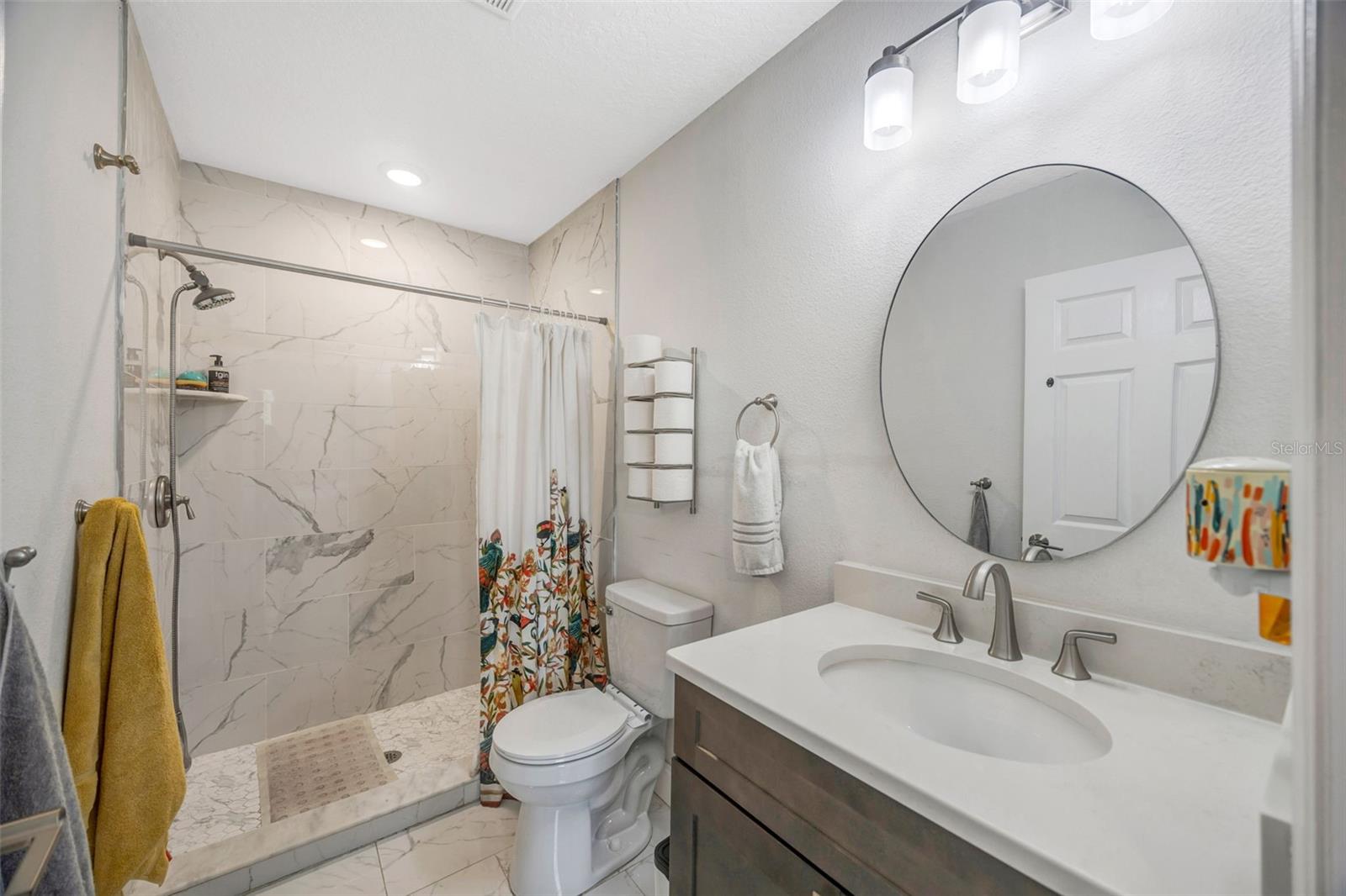 Residential in WEEKI WACHEE 5
