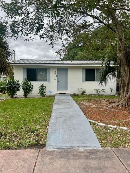 616 Nw 22nd Rd, Fort Lauderdale, FL, 33311-7764 | Card Image