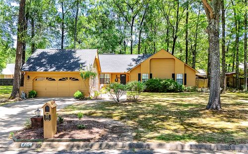 405 Muscadine Ln, Russellville, AR, 72801-4771 | Card Image