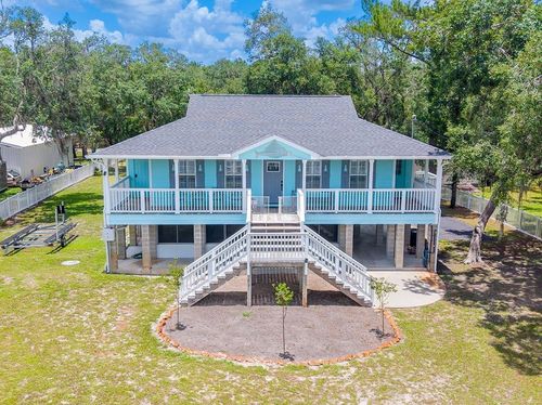 8213 Riverview Rd, FANNING SPRINGS, FL, 32693-9537 | Card Image