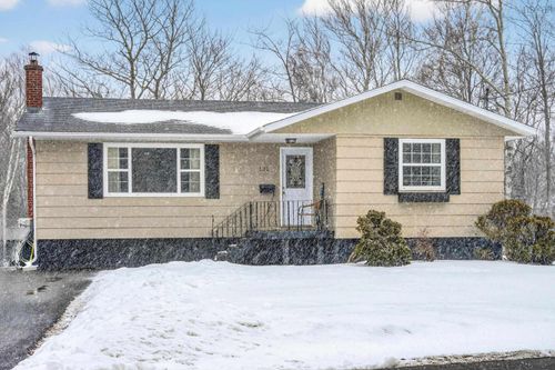 132 Duffell Drive, Mira Road, NS, B1P3G9 | Card Image