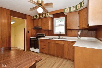 Kitchen | Image 2