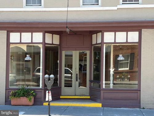 3 E Main St, BERRYVILLE, VA, 22611-1337 | Card Image