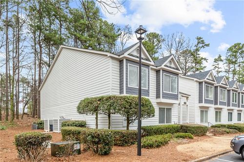 23 Fair Haven Way Se, Smyrna, GA, 30080-8084 | Card Image