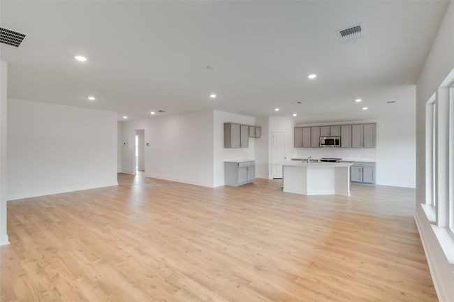 544 Tekoa Dr, House other with 4 bedrooms, 2 bathrooms and 2 parking in Georgetown TX | Image 7