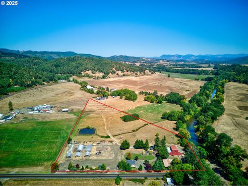 721 Cole Rd, Oakland, OR, 97462-9758 | Card Image