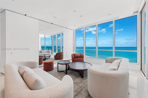 2306-100 S Pointe Dr, Miami Beach, FL, 33139-7364 | Card Image