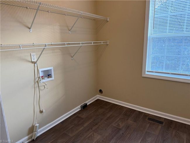 3007 Brookrun Dr, House other with 3 bedrooms, 2 bathrooms and null parking in Jamestown NC | Image 7