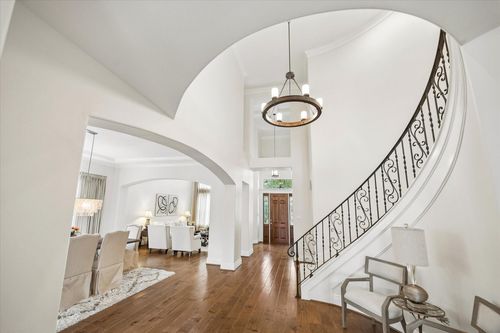 5230 Turning Leaf Ln, Sugar Land, TX, 77479-4218 | Card Image