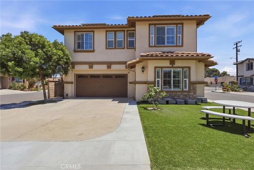 12148 Cambrian Cir, Artesia, CA, 90701-7051 | Card Image