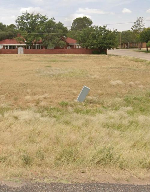 2301 Highland Drive, Lamesa, TX, 79331 | Card Image