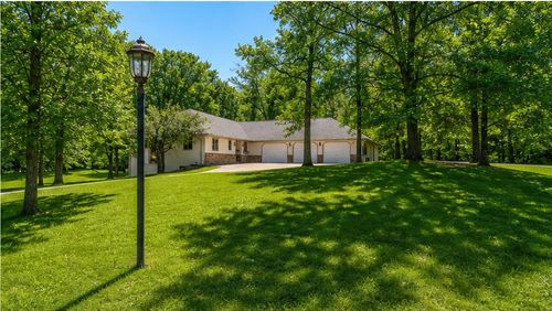 1012 Maple Ridge Ct Nw, Bemidji, MN, 56601-8020 | Card Image