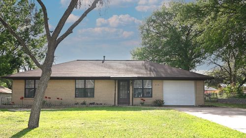 713 Burleson St, Brenham, TX, 77833-2505 | Card Image