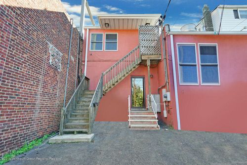 69 1st Ave, Atlantic Highlands, NJ, 07716 | Card Image