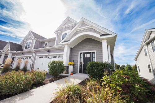 13-13 Park Ave, Mystic, CT, 06355-4040 | Card Image