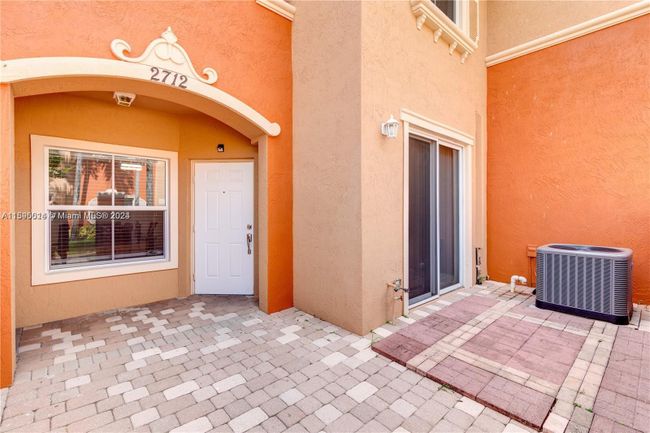 909-9 - 2712 Sw 120th Ter, Townhouse with 3 bedrooms, 2 bathrooms and null parking in Miramar FL | Image 6